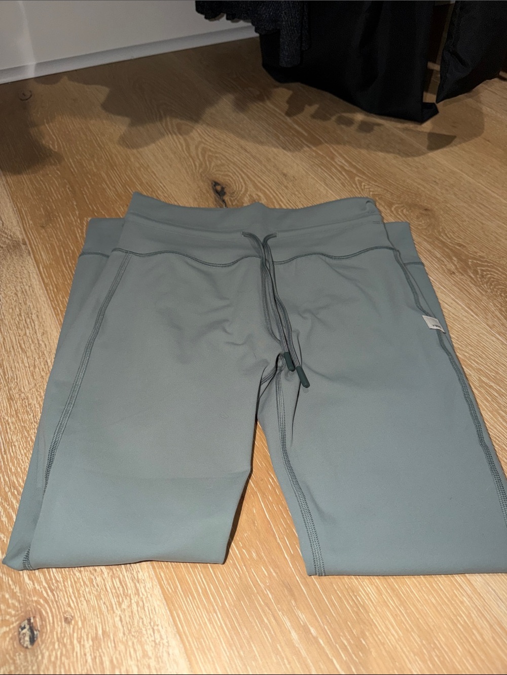 Vuori New Without Tags Womens Sage Green Size Small Daily Leggings